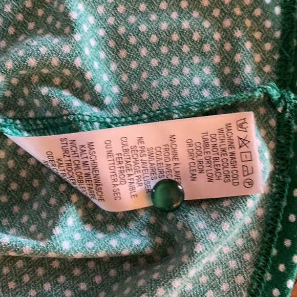 ADRIENNA PAPELL EMERALD GREEN WITH WHITE DOTS GENTLE PLEATED BLOUSE Size L - Picture 13 of 15